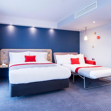 Holiday Inn Express - Wiesbaden By Ihg Exterior foto