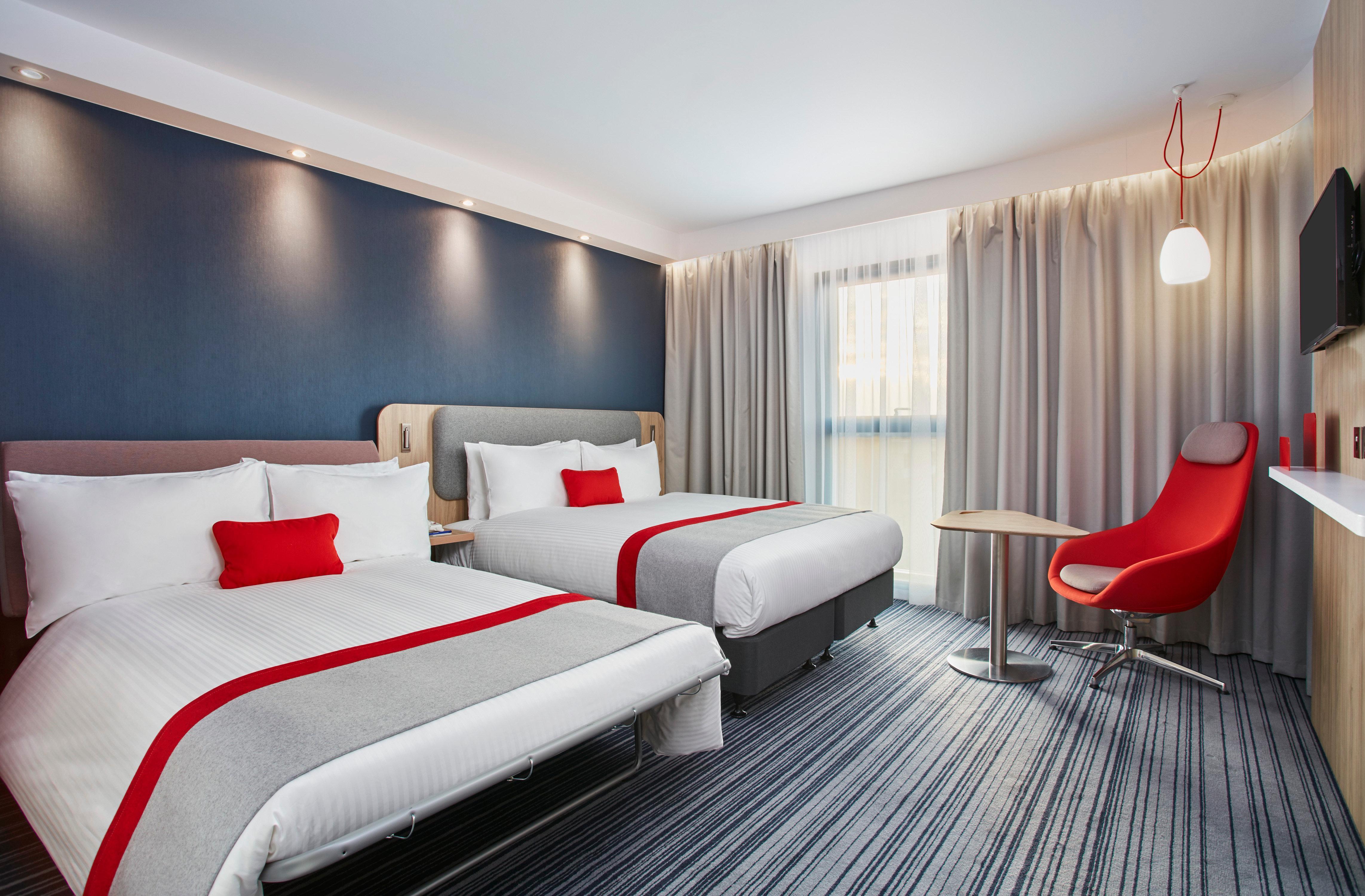 Holiday Inn Express - Wiesbaden By Ihg Exterior foto